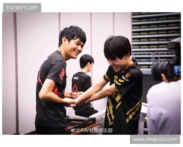 赛后分析：BLG与RNG在比赛中的战术意识与团队配合探讨